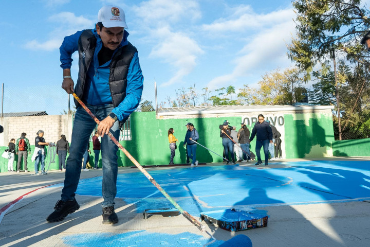 Vecinas y vecinos rescatan espacios públicos a través del Tequio