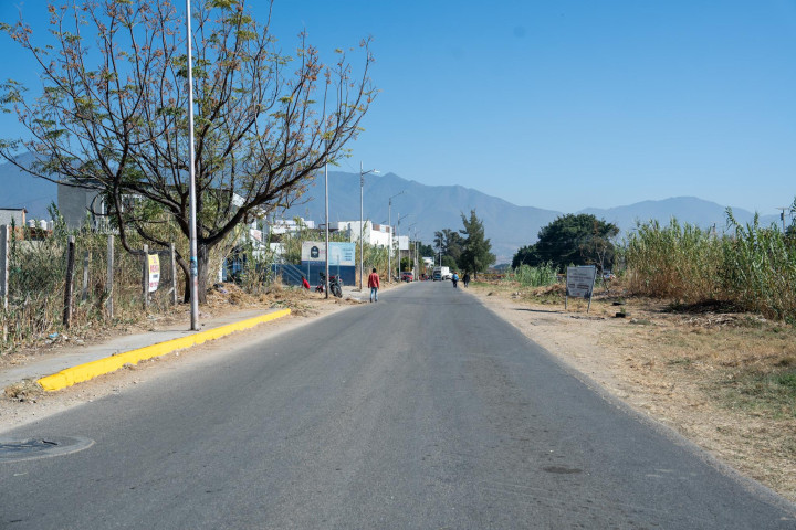 Vecinas y vecinos de Cinco Señores transforman su entorno a través del tequio