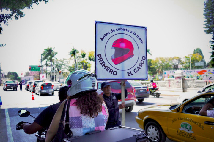 Inicia campaña de sensibilización sobre el uso correcto del casco en motociclistas