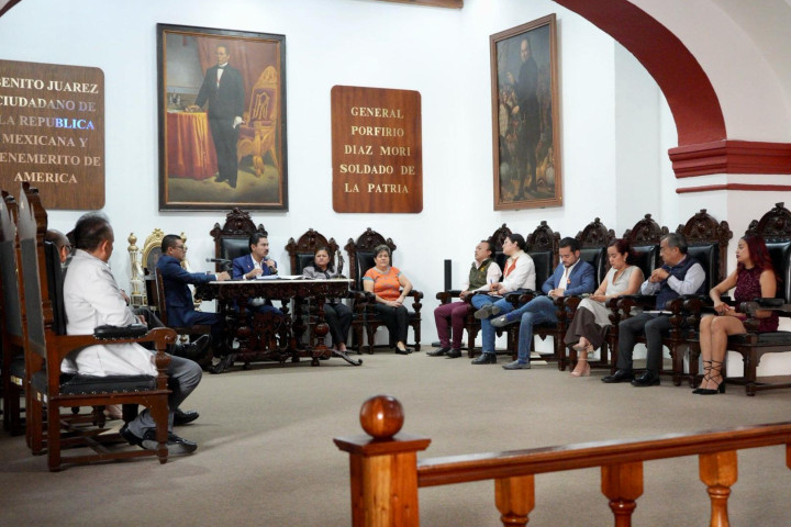 Cabildo de Oaxaca de Juárez aprueba puntos de acuerdo en beneficio de vecinas y vecinos