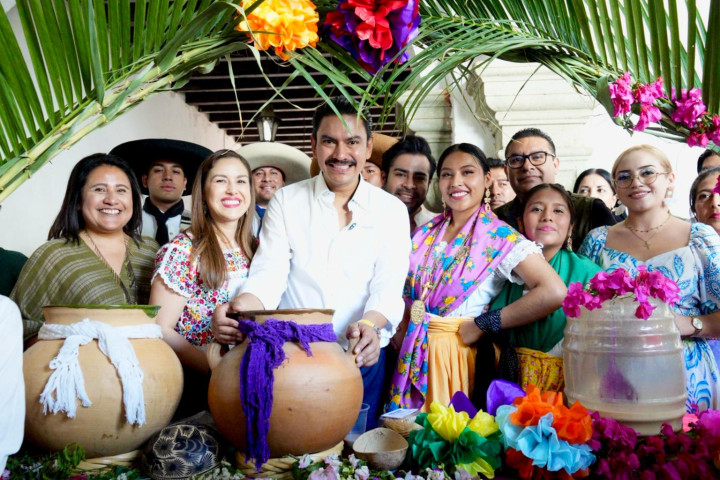 En distintos puntos de la capital, comparte Ray Chagoya el tradicional Día de la Samaritana