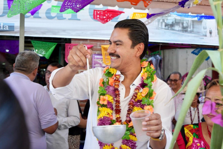 En distintos puntos de la capital, comparte Ray Chagoya el tradicional Día de la Samaritana