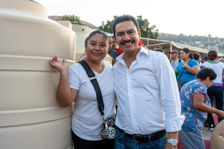 San Juan Chapultepec se beneficia con entrega de tinacos Programa “Agua para Todos”