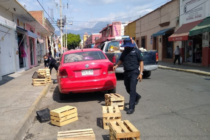 Amplía Policía Vial Dispositivo Barredora en agencias y colonias de Oaxaca de Juárez