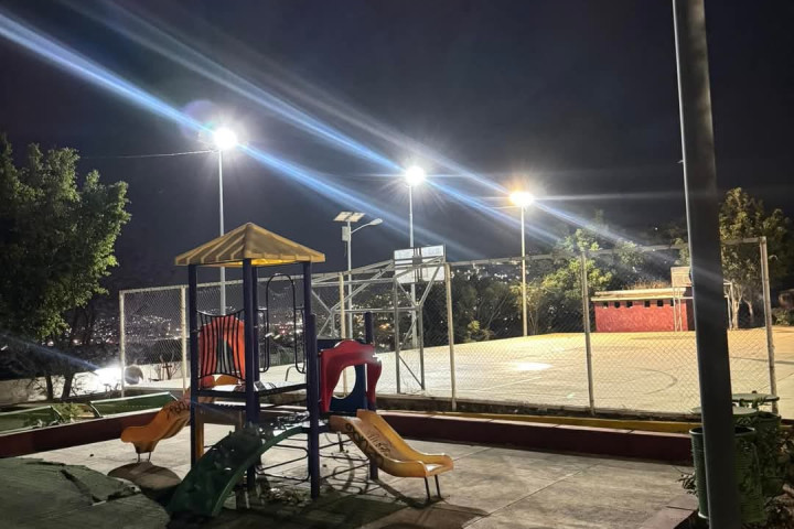 Mejoran Servicios Vecinales en Oaxaca de Juárez