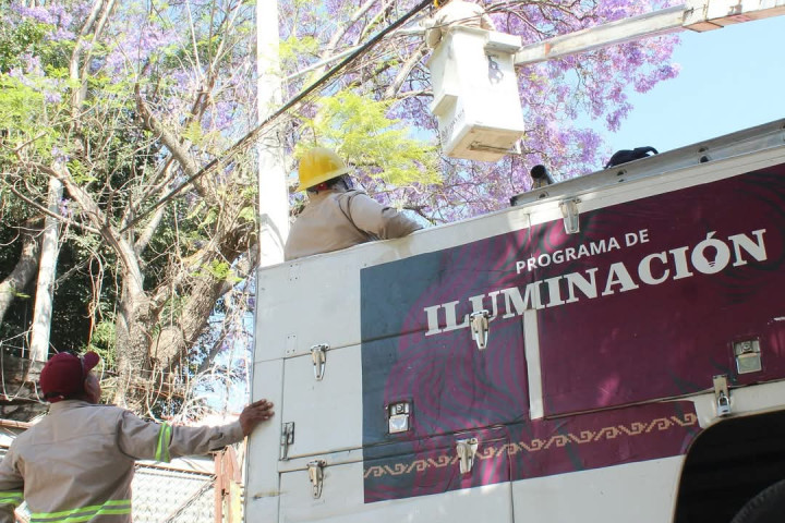 Mejoran Servicios Vecinales en Oaxaca de Juárez