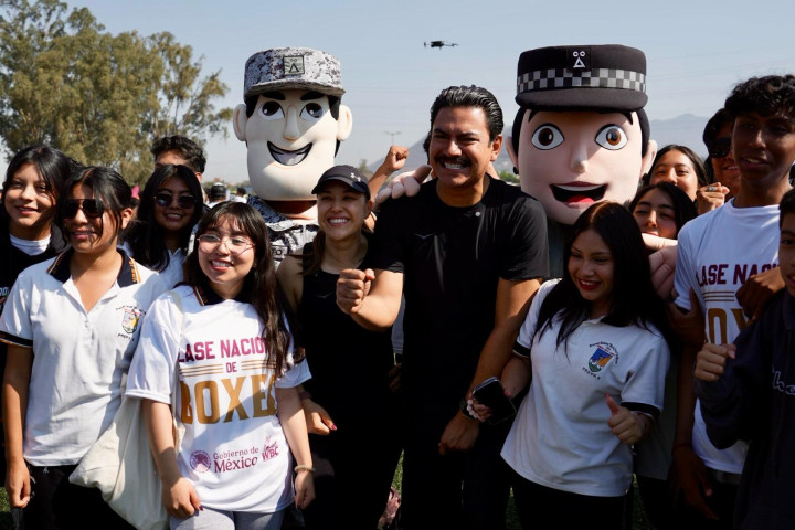 Participa Ray Chagoya en la Clase Nacional de Boxeo “Boxeando por la Paz” en el Parque Primavera