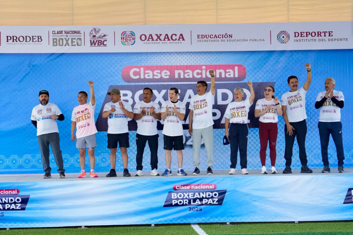Participa Ray Chagoya en la Clase Nacional de Boxeo “Boxeando por la Paz” en el Parque Primavera