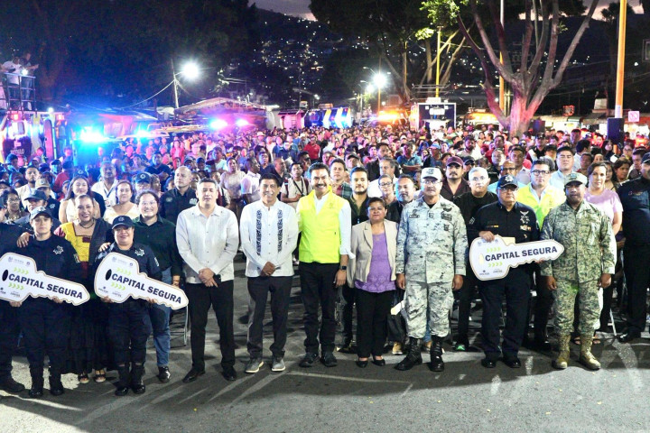 Entrega de equipamiento refuerza la seguridad en Oaxaca de Juárez