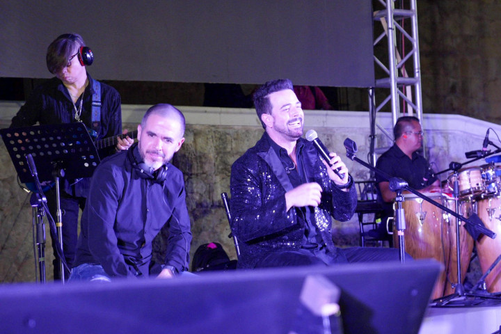 Mane de la Parra enciende la Plaza de la Danza con su energía y romanticismo