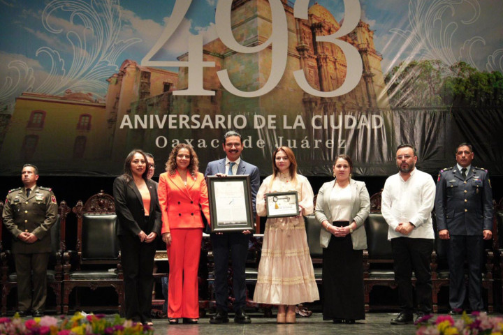 Oaxaca de Juárez se consolida como un símbolo nacional de cultura, de dignidad y de lucha en su 493 aniversario