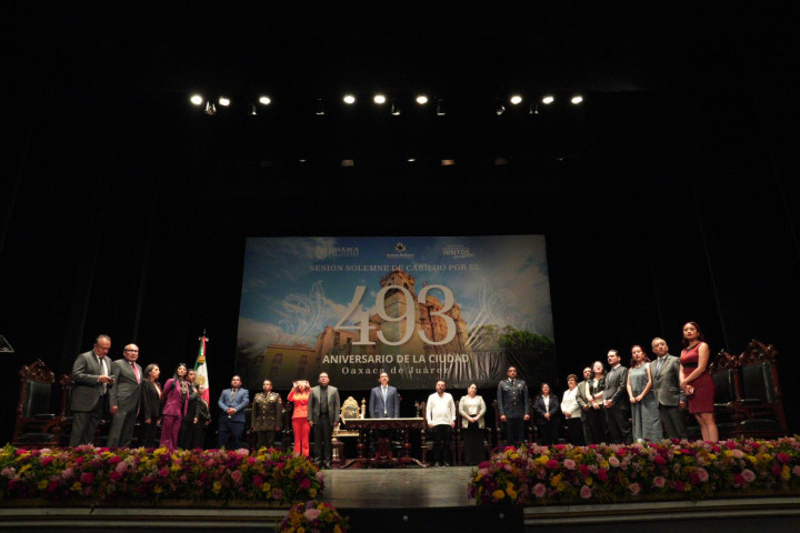 Oaxaca de Juárez se consolida como un símbolo nacional de cultura, de dignidad y de lucha en su 493 aniversario
