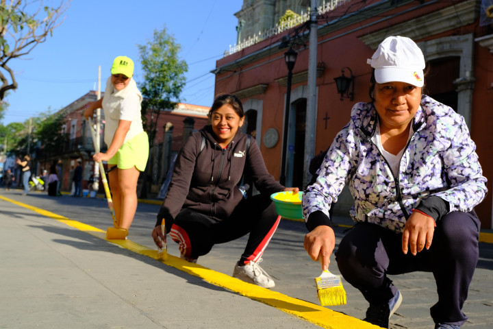 Tequio vecinal revitaliza el Centro Histórico con la fuerza ciudadana