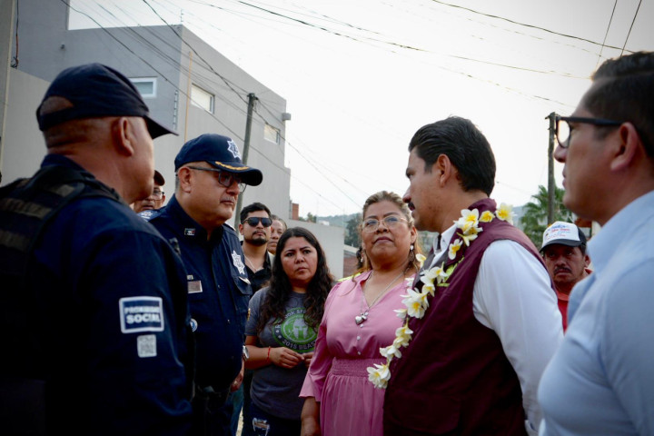 Reafirma Ray Chagoya su compromiso con agencias y colonias de Oaxaca de Juárez