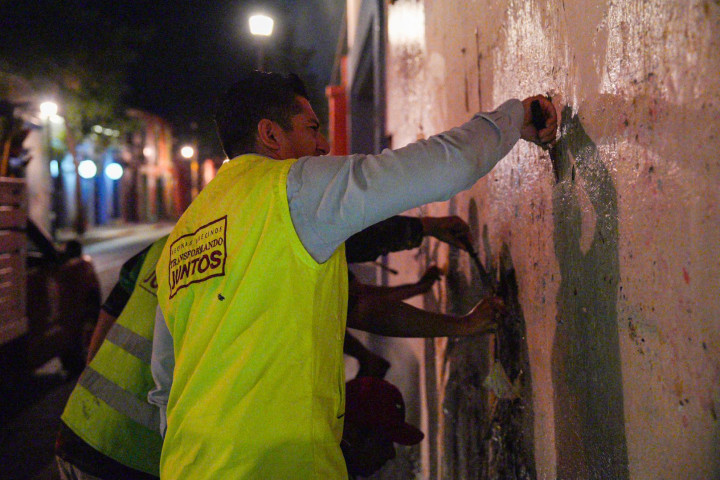Trabajos nocturnos fortalecen la imagen y funcionalidad del Centro Histórico