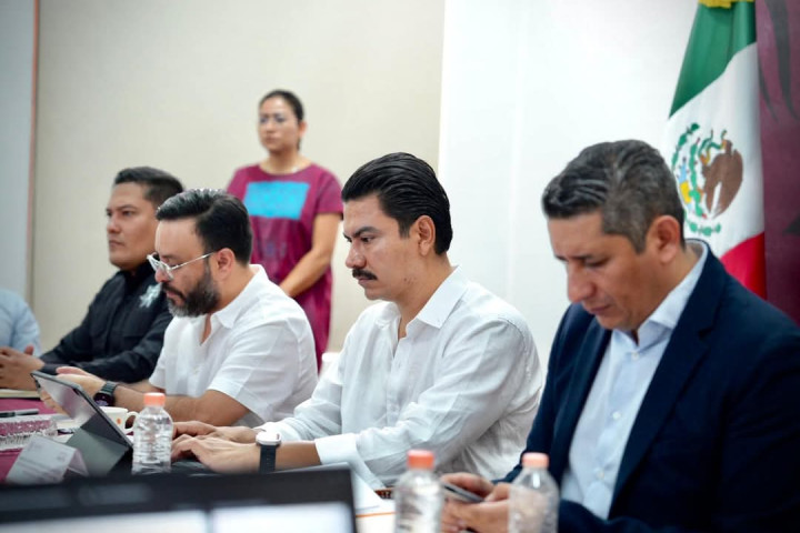 Coordinan acciones para garantizar la seguridad en la capital oaxaqueña