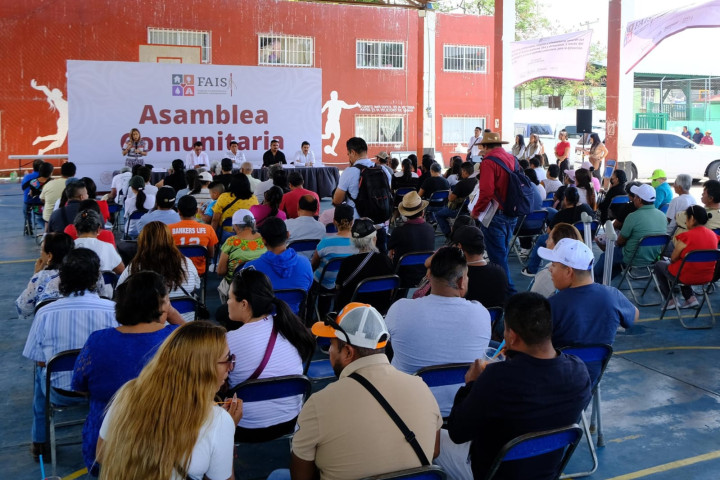 Encabezan Ray Chagoya y Salomón Jara Cruz recorrido por agencias municipales para anunciar inversión histórica