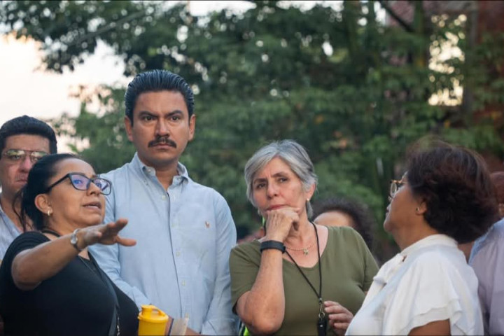 Ray Chagoya visita el barrio de La Noria, olvidado por más de 40 años por administraciones anteriores