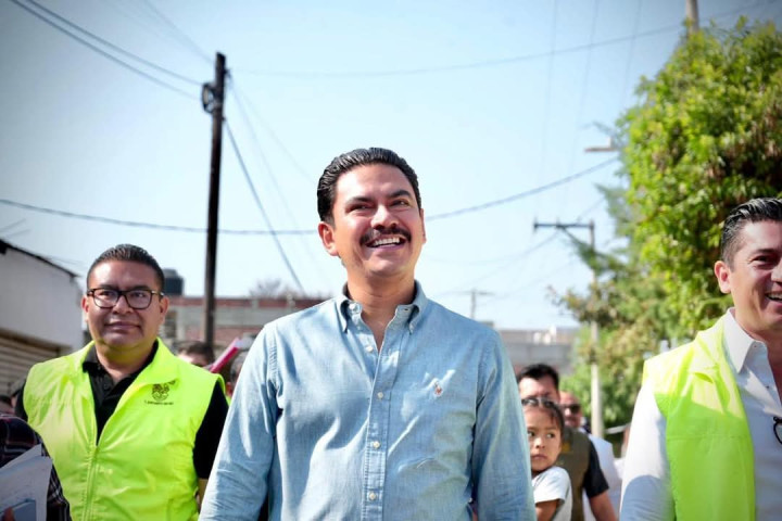 Ray Chagoya recorre la colonia Francisco I. Madero para escuchar y resolver junto a sus habitantes
