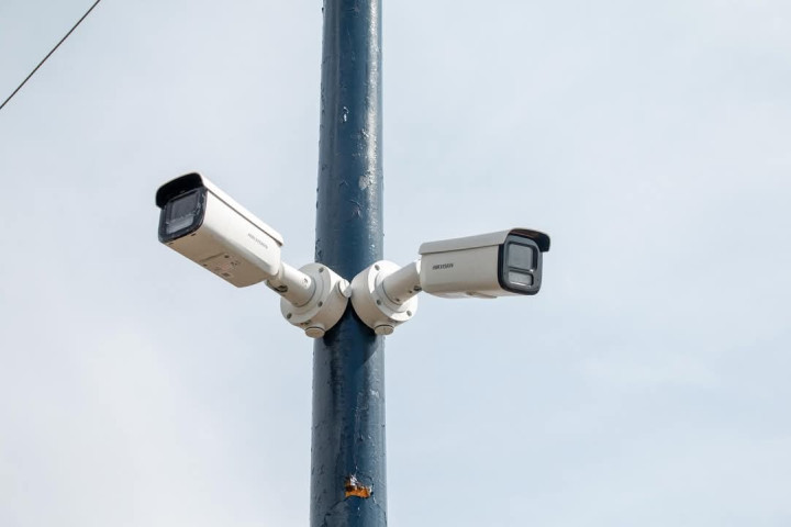 Refuerza Ray Chagoya estrategia de seguridad con módulos móviles y tecnología de punta