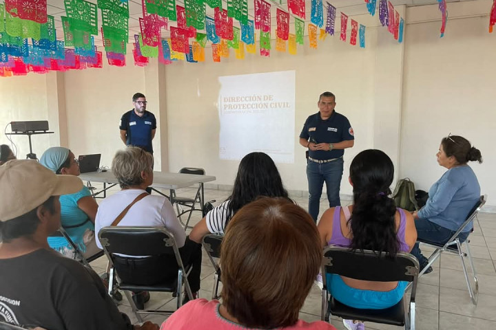 Prioriza Municipio de Oaxaca de Juárez seguridad y prevención ante lluvias con capacitación a Comités Vecinales