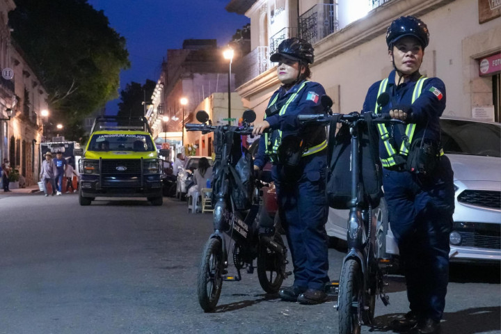 Refuerza Oaxaca de Juárez la seguridad vecinal con bicicletas eléctricas