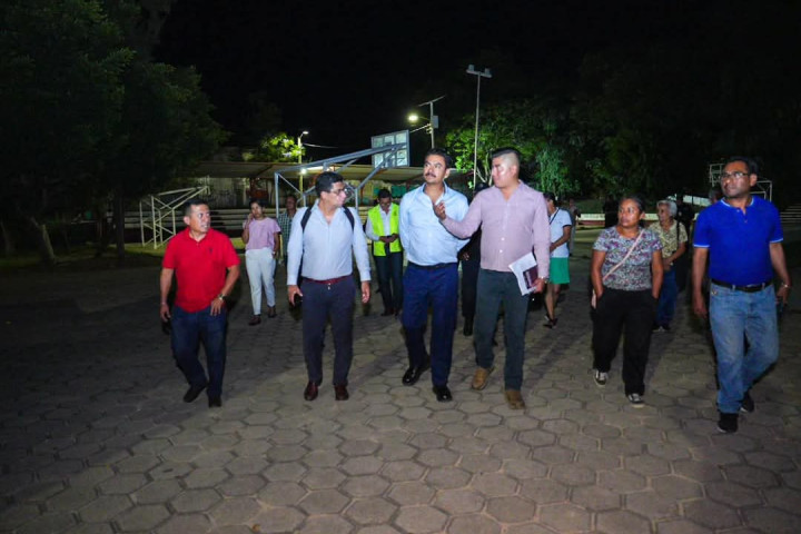 Ray Chagoya atiende compromisos en Santa Rosa Panzacola