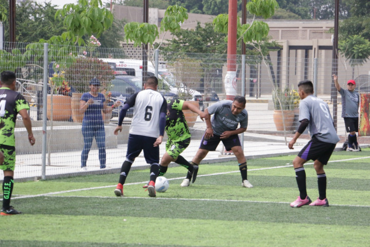 Con cuadrangular de futbol celebran Aniversario del Grupo Urbano de Fuerzas Especiales