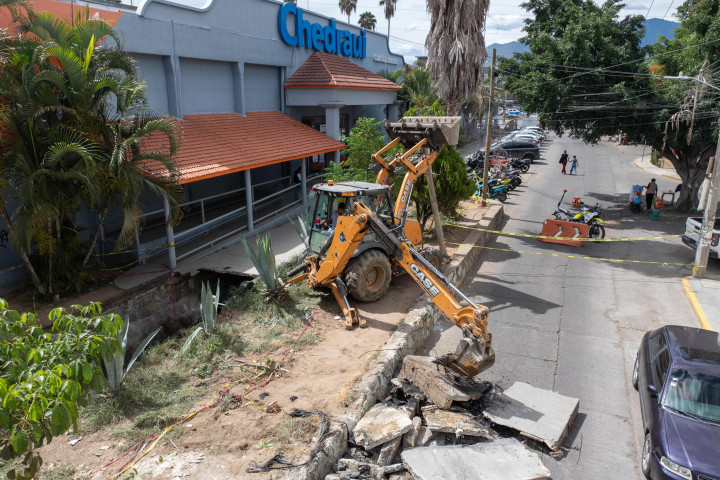 Oaxaca de Juárez refuerza la seguridad peatonal con la rehabilitación del Andador del Sol