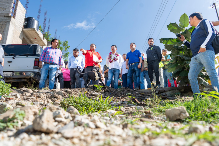 Cercanía que transforma: Ray Chagoya escucha y atiende a vecinas y vecinos de Lomas de San Jacinto