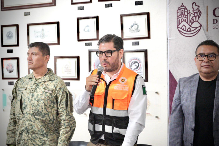 Agentes municipales se suman a las acciones de protección civil en la capital