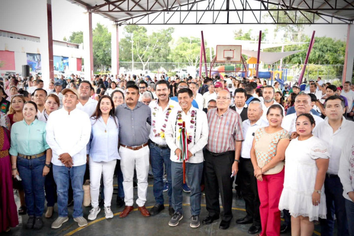 La transformación llega a las agencias municipales: Gobernador y Presidente reafirman compromisos con el pueblo