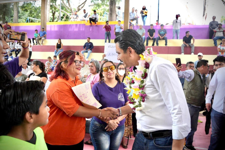 La transformación llega a las agencias municipales: Gobernador y Presidente reafirman compromisos con el pueblo