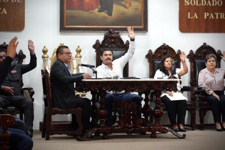 Cabildo de Oaxaca de Juárez aprueba acciones en favor del patrimonio, la inclusión y la equidad