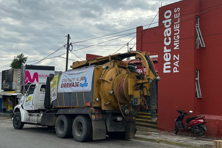 Municipio de Oaxaca de Juárez restablece más de 9 mil metros de drenaje en colonias y agencias de la capital