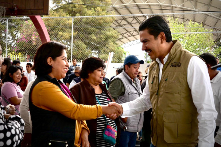 Llevan Diálogos Vecinales atención directa a San Luis Beltrán