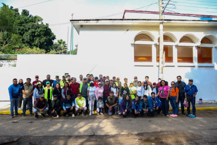 Vecinas y vecinos transforman Santa Rosa Panzacola en Tequio Vecinal