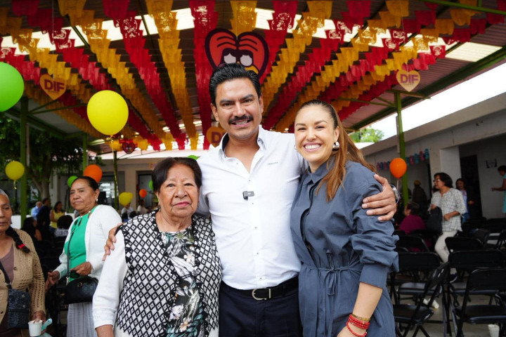 Oaxaca de Juárez celebra a las y los abuelos con un homenaje en la Casa de Día del DIF Municipal