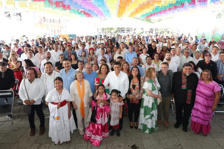 Oaxaca celebra la inauguración de la Feria Intercultural de Escritura y Lectura 2025