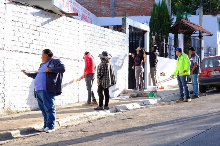 Ray Chagoya encabeza Tequio Vecinal en Santa Rosa Panzacola