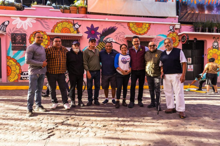 Encabeza Ray Chagoya tequio vecinal en el Barrio de Jalatlaco