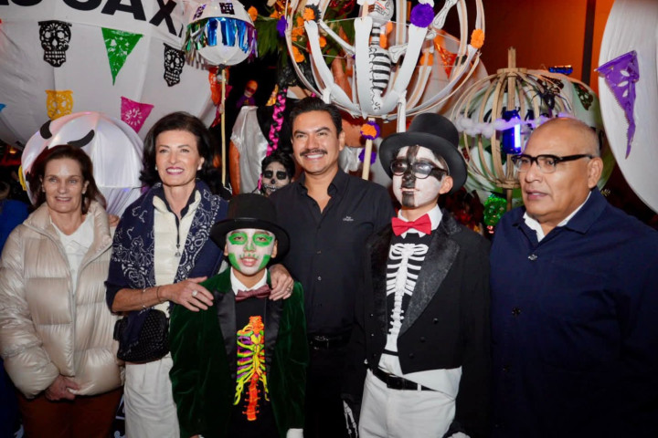 Oaxaca se llena de orgullo y tradición en una ciudad eternamente viva