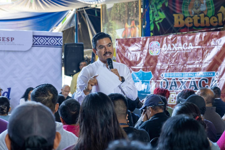 Gobierno Municipal y Fiscalía General fortalecen la proximidad ciudadana con el programa “Fiscalía en tu Colonia” en Pueblo Nuevo y Central de Abasto