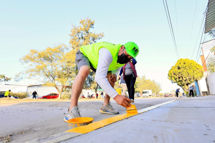 Vecinas y vecinos de Eucaliptos participaron en una exitosa jornada de Tequio Vecinal