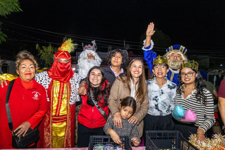 Ruta de Reyes lleva alegría a vecinitas y vecinitos de San Martín Mexicapam y San Juan Chapultepec