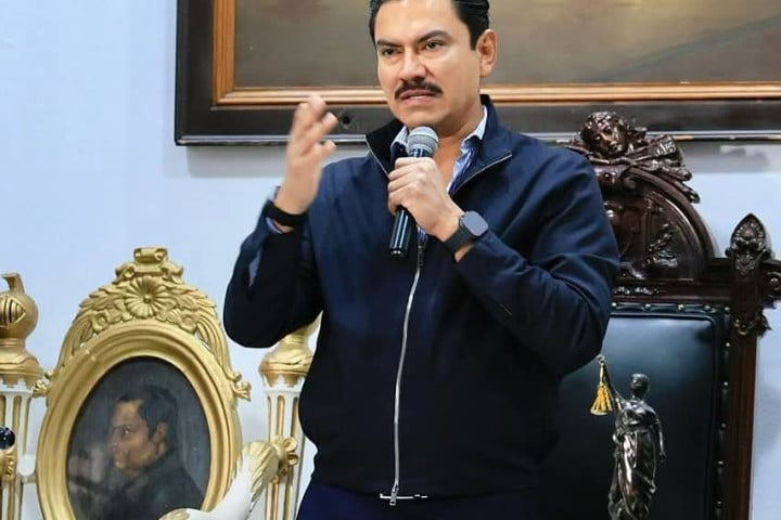 Cabildo de Oaxaca de Juárez analiza ordenamiento de comercios en zonas limítrofes